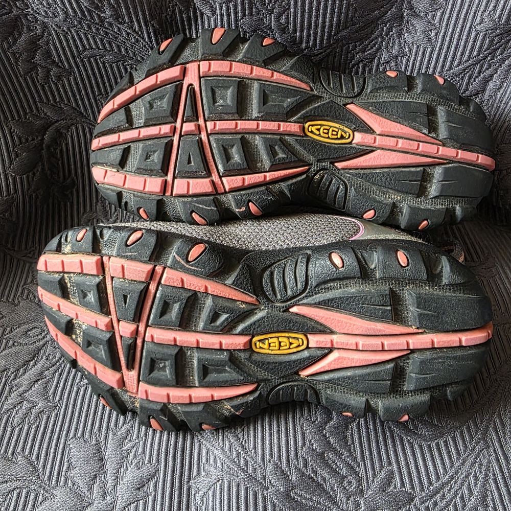 Keen Kids' Pink and Gray Hiking Shoes - Picture 4 of 4